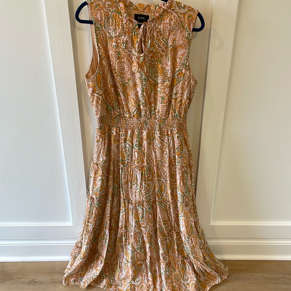 Sleeveless summer maxi dress